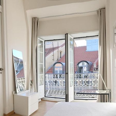Room Atalaia- Ideal For Single Lisboa Dış mekan fotoğraf
